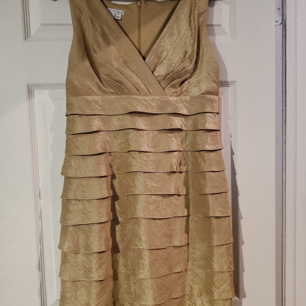 Beautiful gold dress
